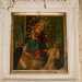 Voltandoci sulla parete destra notiamo una seconda tela, probabilmente ottocentesca e di meno pregevole fattura rispetto a quella dedicata al santo, che raffigura la Madonna di Pompei inserita in una cornice di pietra bianca